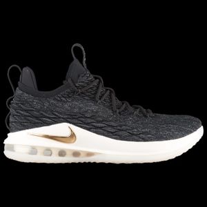 Nike Lebron  XV  15 Low